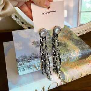 Free People Ocean Eyes Dangle Shell Earrings in Black Pearl